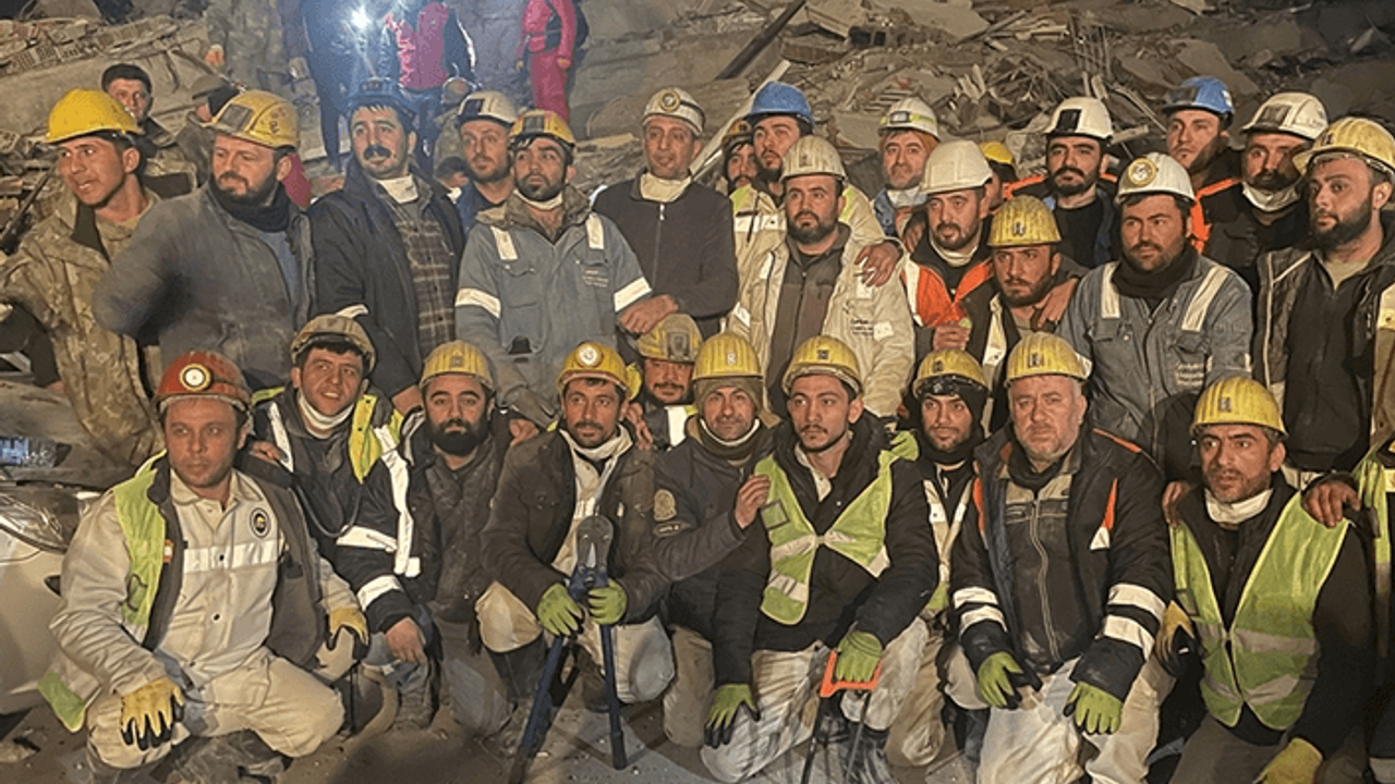 Hatay'da madencilerin büyük azmi hayat kurtardı