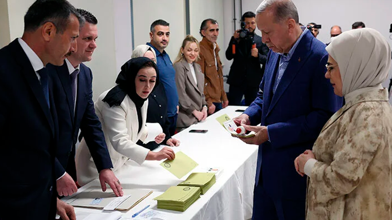 Cumhurbaşkanı Erdoğan oyunu İstanbul'da kullandı