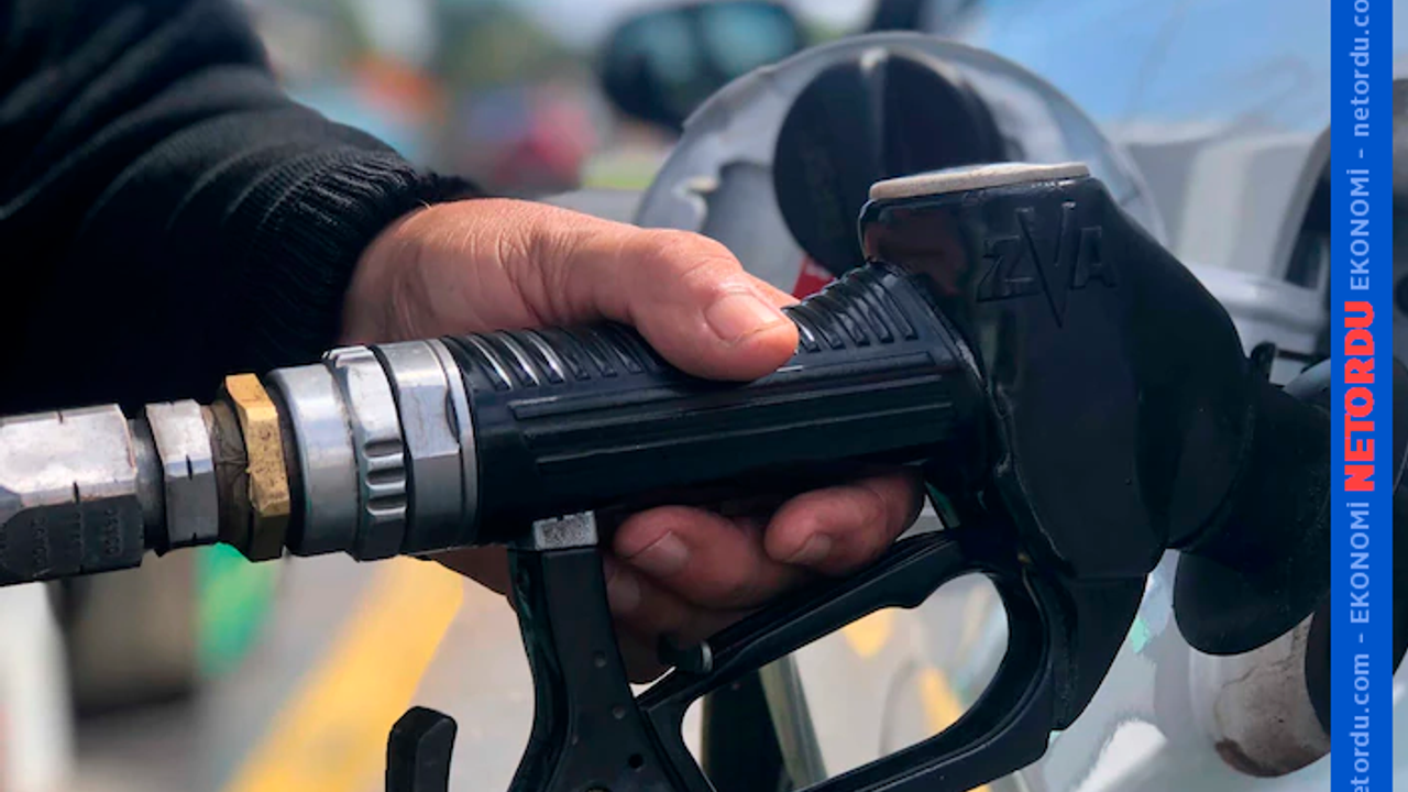 Dünya'da düşüyor Türkiye'de motorin fiyatları artıyor!