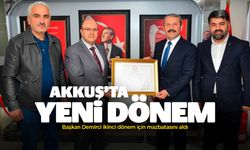 Akkuş'ta Başkan Demirci mazbatasını teslim aldı