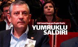 CHP lideri Özgür Özel'e cenazede yumruklu saldırı!