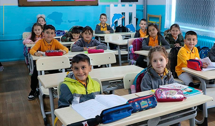 Okullarda ara tatil sonrası ilk ders zili çaldı