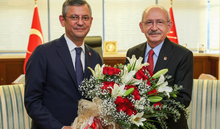 Özgür Özel Genel Başkanlık görevini Kılıçdaroğlu'ndan devraldı