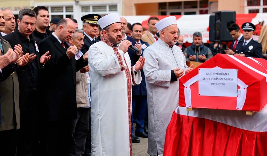 Giresunlu şehit polis memuru son yolculuğuna uğurlandı