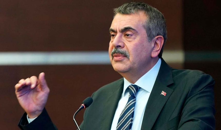 Bakan Yusuf Tekin'den 'soru kitapçığı' açıklaması