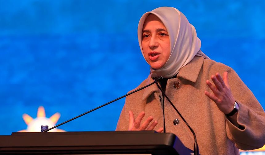 AK Partili Özlem Zengin: "Böyle şov siyaseti görmedim"