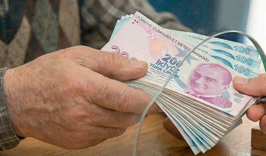 Emeklilerin ilk üç aylık maaş zam oranı netleşti