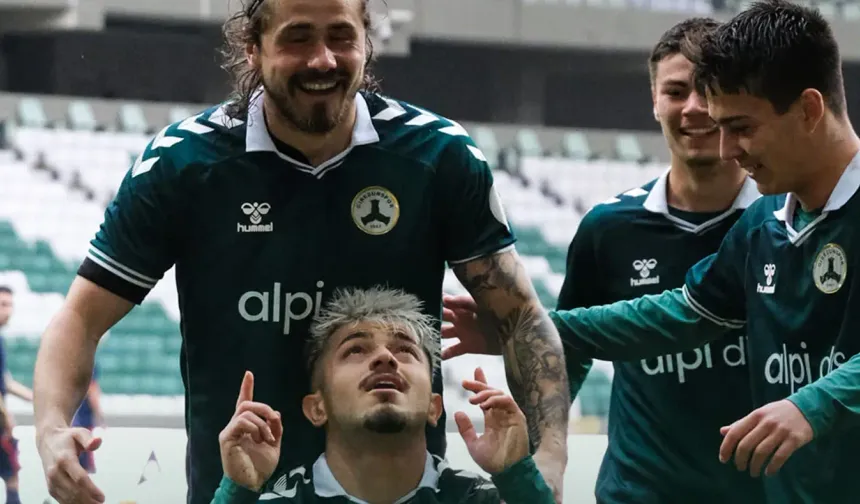 Komşu ekip Giresunspor'dan tarihi çöküş!