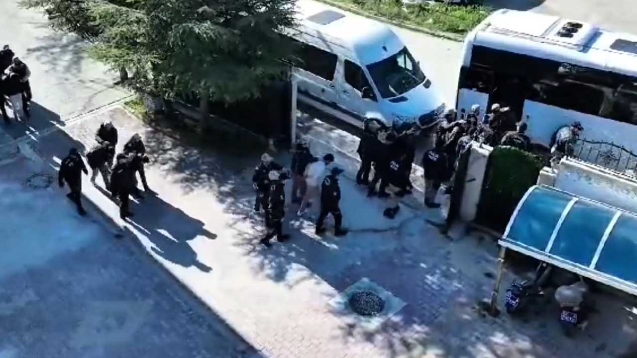 270625 2B